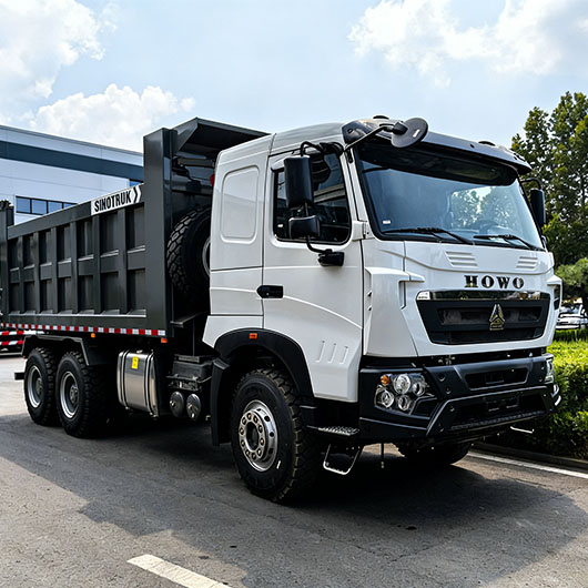 sinotruck HOWO T7S dump truck